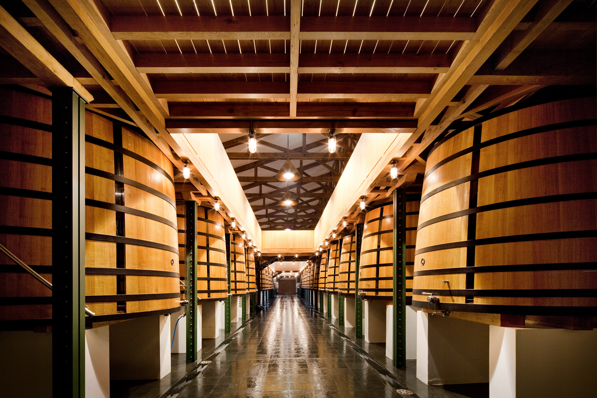 <p>By installing a further 28 vinification vats in its new vat room, Mouton Rothschild has exactly doubled the number to the present 64.</p>
